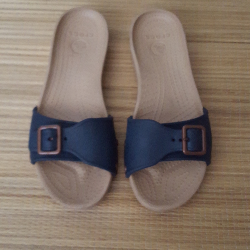 CROCS Navy and Tan Women's Sandals